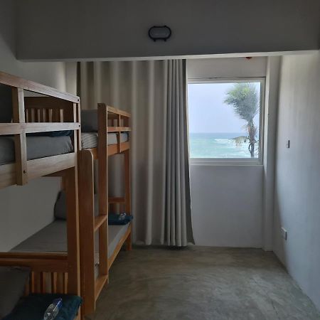 Dip N Doze Hostel Ahangama Luaran gambar