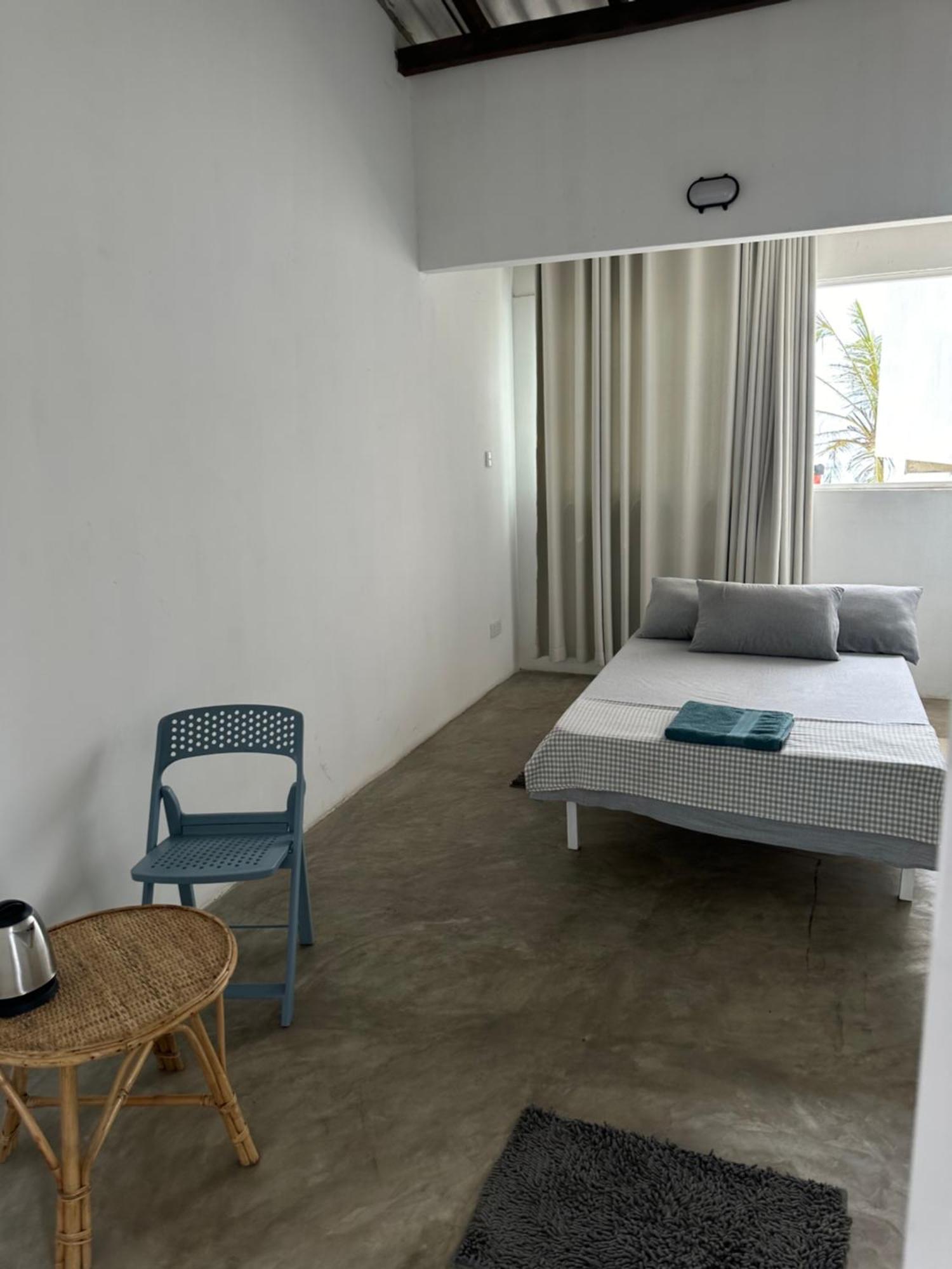 Dip N Doze Hostel Ahangama Luaran gambar